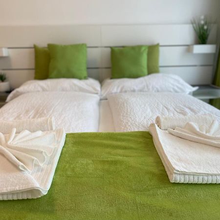 Siesta Apartman Balatonberény Exteriör bild