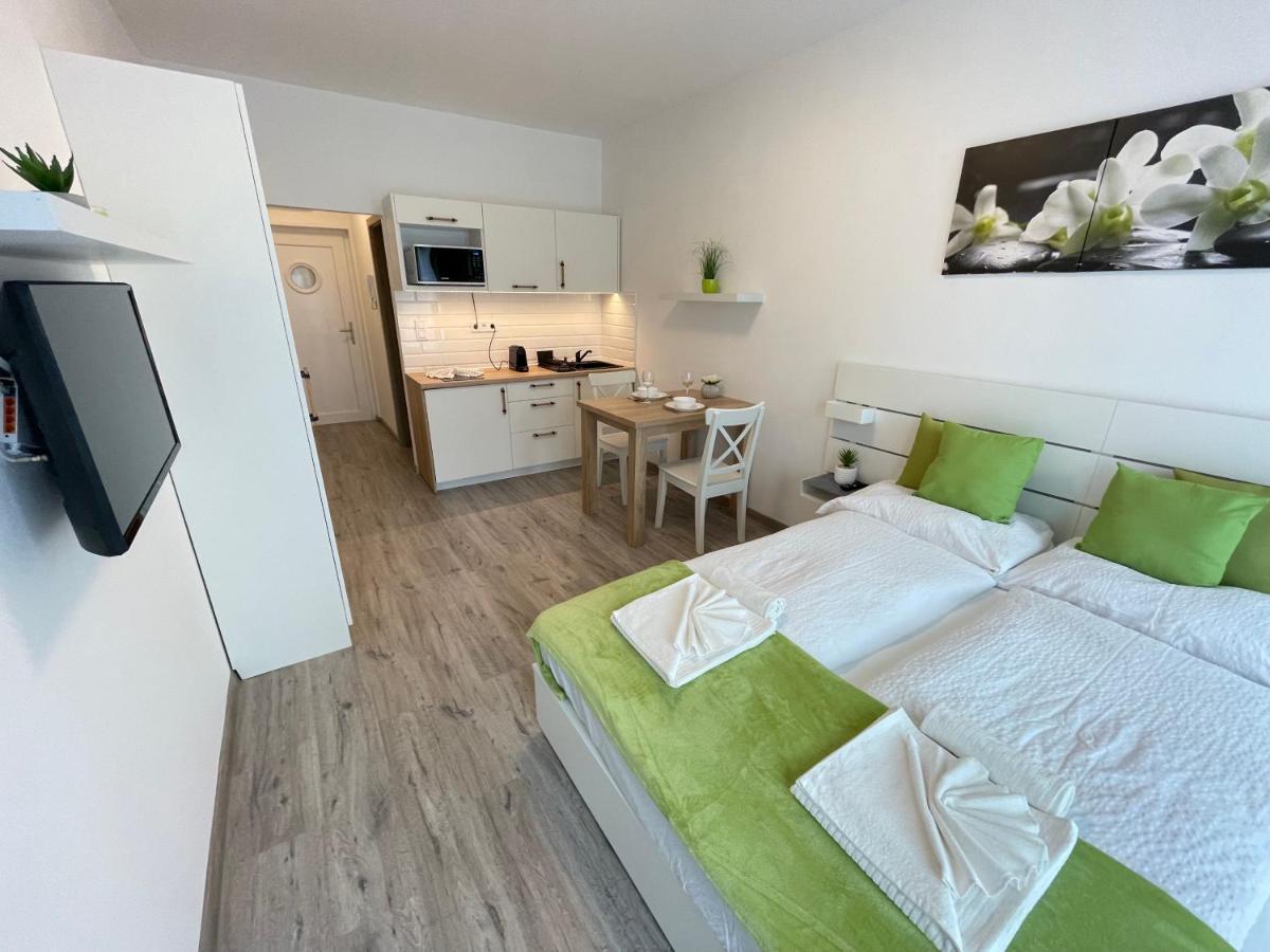 Siesta Apartman Lägenhet Balatonberény Exteriör bild