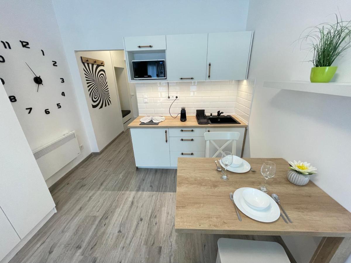 Siesta Apartman Balatonberény Exteriör bild
