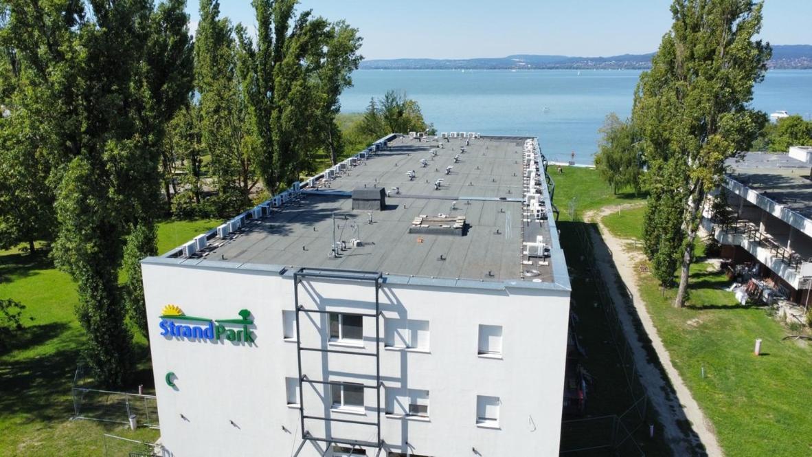 Siesta Apartman Lägenhet Balatonberény Exteriör bild